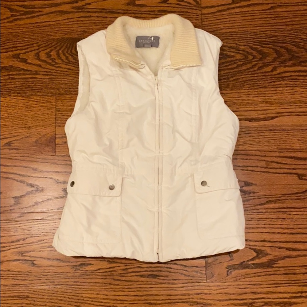 Ann Taylor Petite Small off white vest with fleece